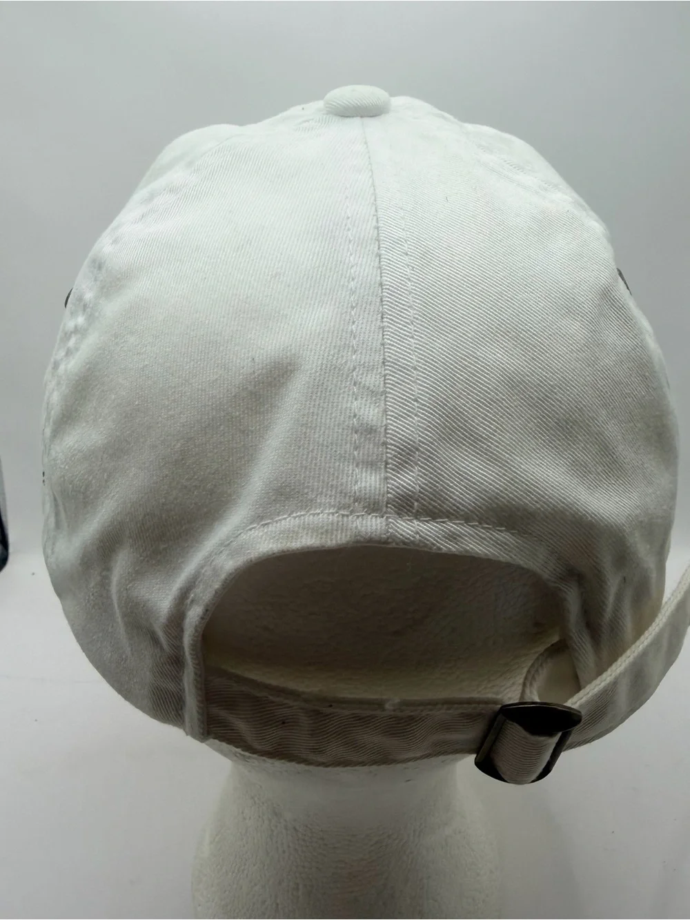 N/A white baseball